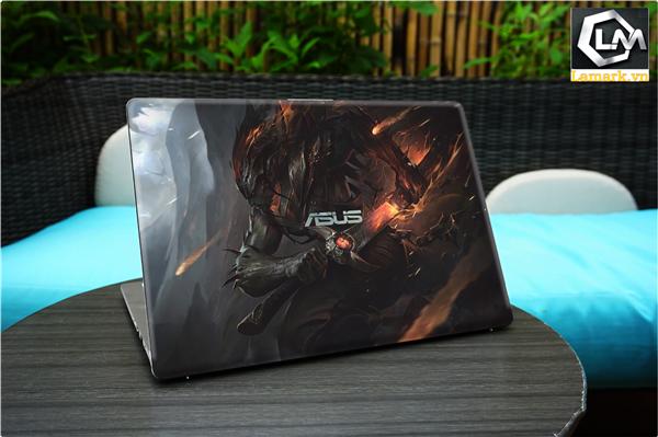 Ảnh đại diện sản phẩm Dán skin laptop yasuo A253